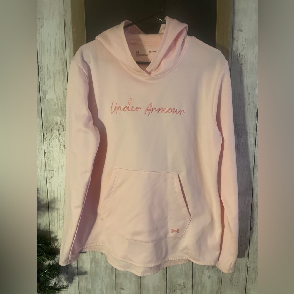 Women’s Pink medium Under Armour logo hooded sweatshirt with front pocket